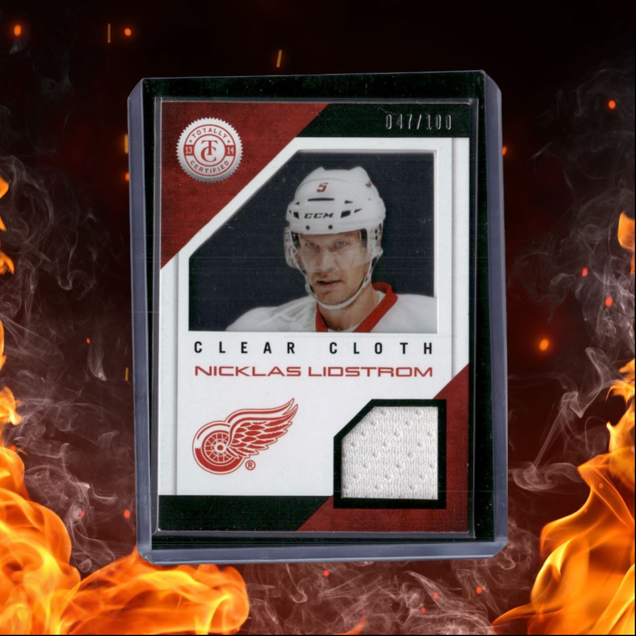 2013-14 Panini Totally Certified Nicklas Lidstrom Clear Cloth Jersey 047/100