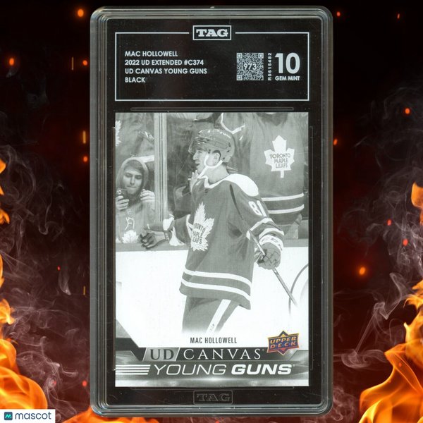 2022-23 Upper Deck MAC HOLOWELL Young Guns UD Canvas Black & White TAG 10 #C374